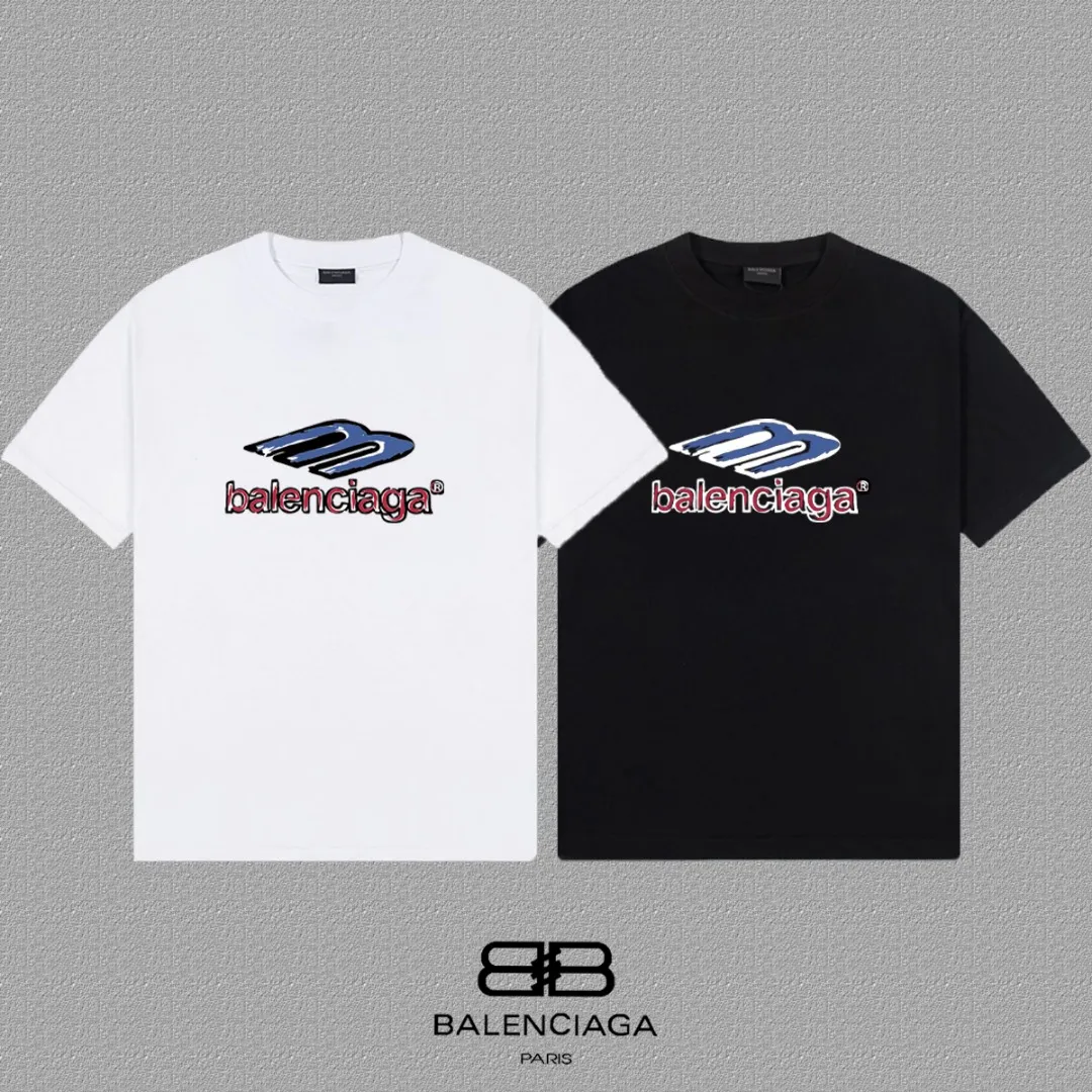 P80✨🔥 BALENCIAGA Paris lettering printed short-sleeved T-shirt. Custom-woven and dyed 300 grams of combed cotton heavyweight fabric. Zero color difference in threads. Perfect details. Different from the current currency version. Welcome to compare. Same Style for men and women. Must-sell in the picture above. Color: White Black Size: 1 2 3 4